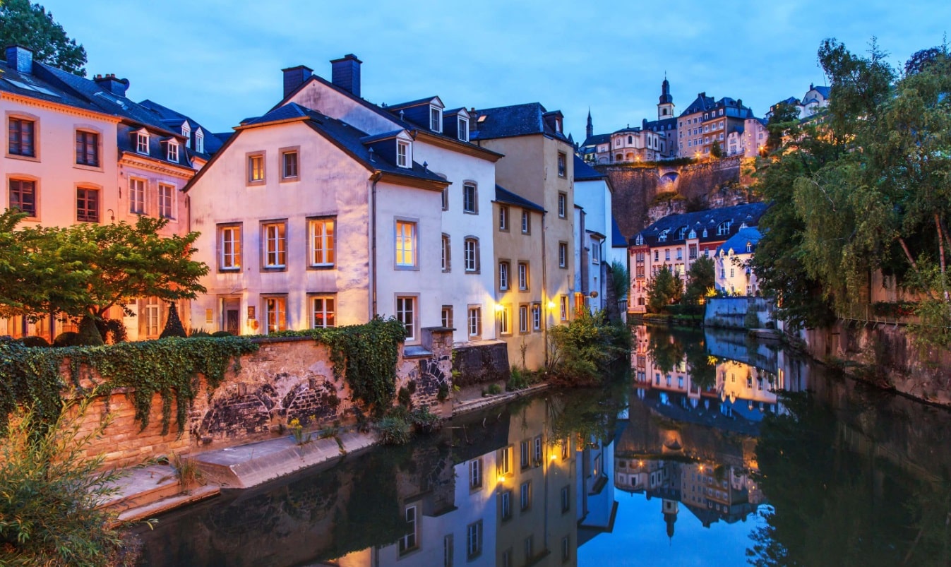 assurance-vie Luxembourg : graphique illustrant la sécurité et les avantages fiscaux