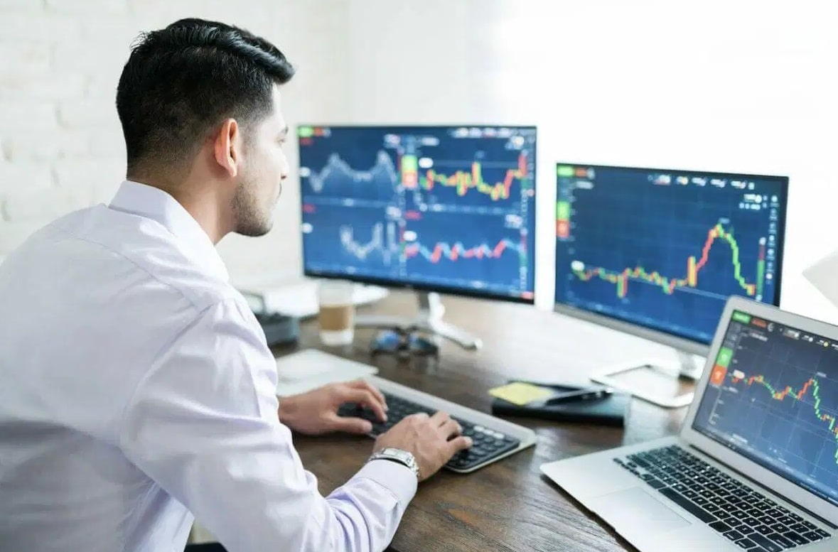 investissement boursier : graphique montrant la hausse du nombre d'investisseurs individuels